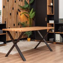 praktyczny stół do pracy