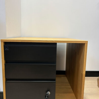 Kontenerek do biurka