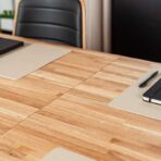 nowoczesny stół konferencyjny drewniany