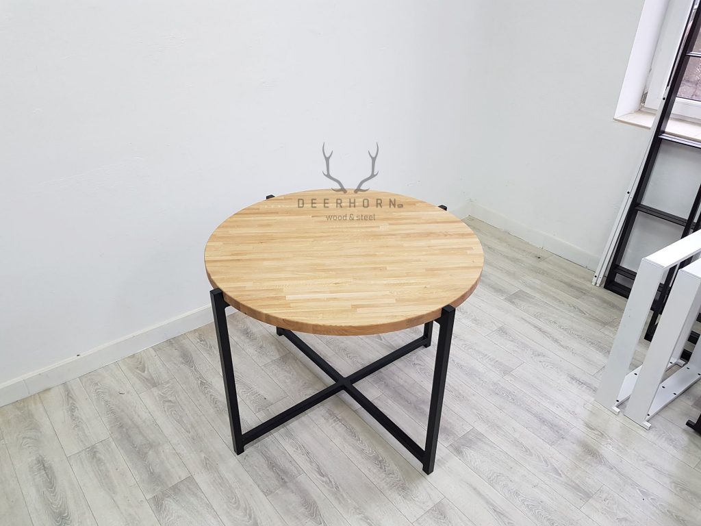 okrągły stół z dębowym blatem