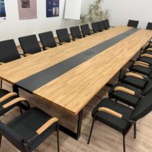 stół do konferencji