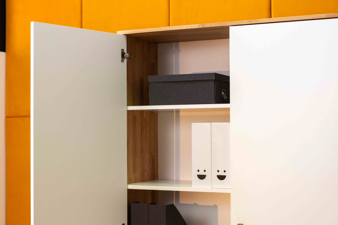 kompaktowa-szafa-biala kompaktowa szafa biała