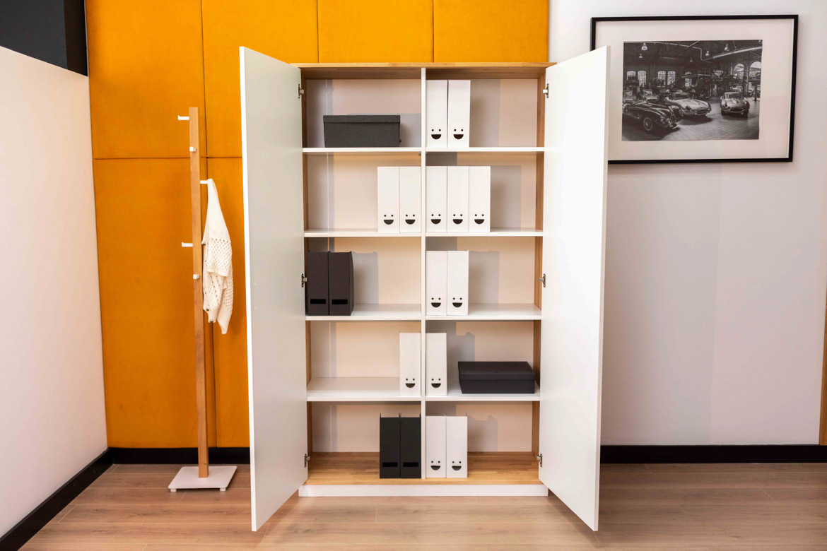 pojemna-szafa-dwudrzwiowa pojemna szafa dwudrzwiowa