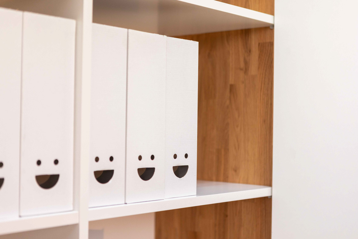 szafa-o-geometrycznym-ksztalcie szafa o geometrycznym kształcie