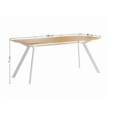 białe biurko do kobiecego biura