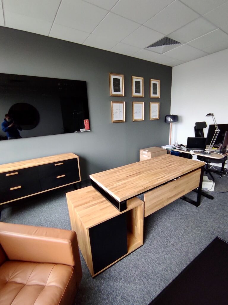 biurko gabinetowe loft