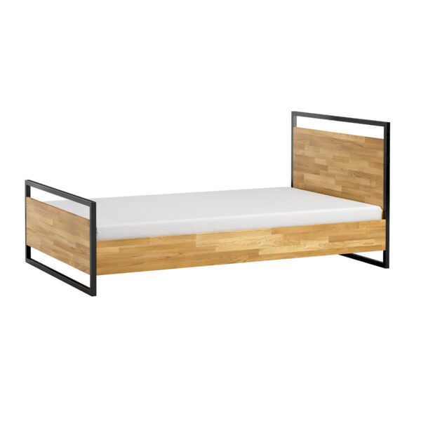łóżko loftowe z drewna i metalu