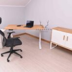 białe meble do biura