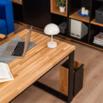 biurko do szkoły średniej