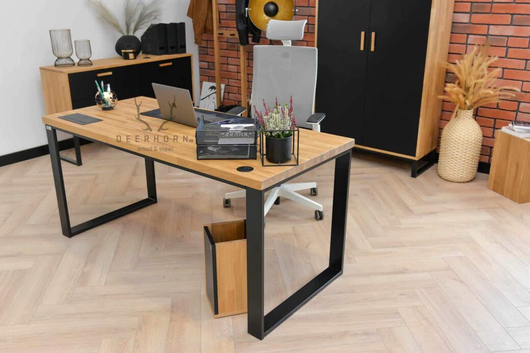 Biurko loft z drewnianym blatem 160x70 | Deerhorn meble