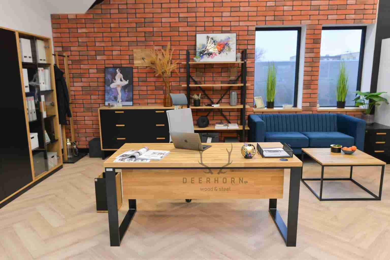Biurko loft industrialne z drewnianą blendą maskującą