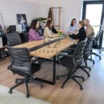 stół konferencyjny