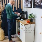 biała szafka na ekspres do kawy