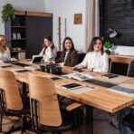 stół do meeting room nowoczesny
