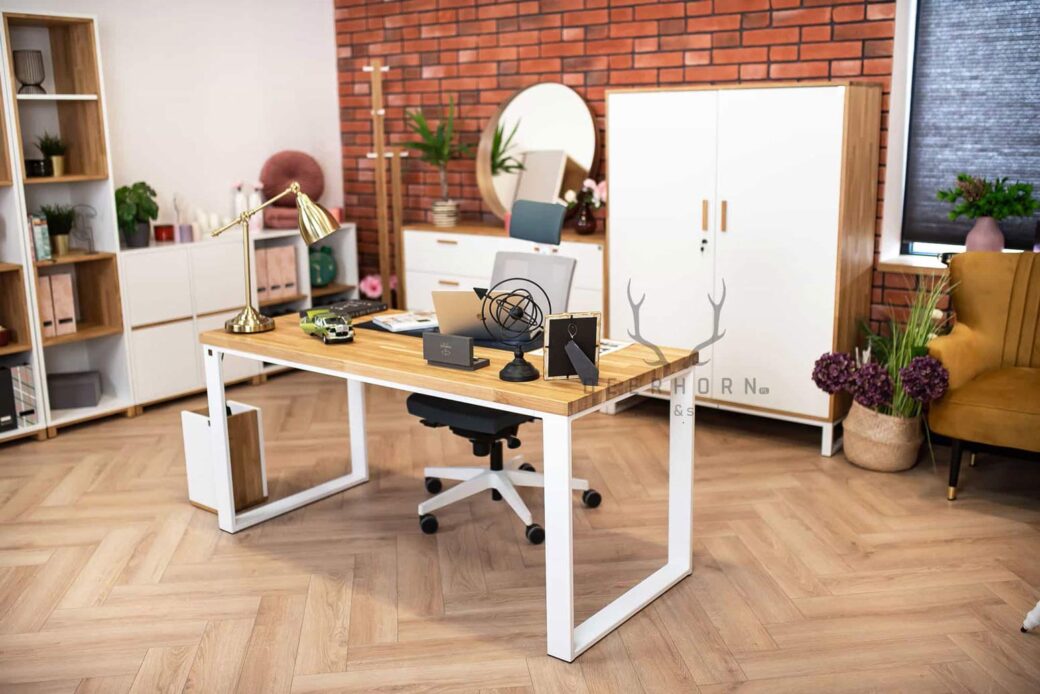 Białe biurko w stylu loft, skandynawskim do biura, gabinetu