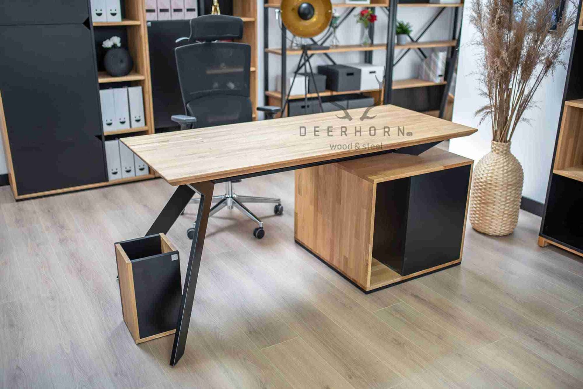 Biurko gabinetowe loft z drewnianym dębowym blatem 160x70