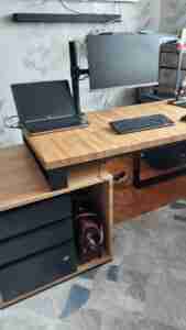 biurko komputerowe