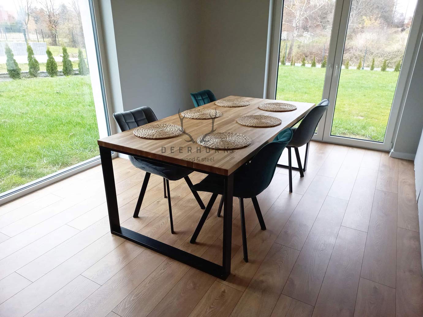 stół z drewna metalu loft