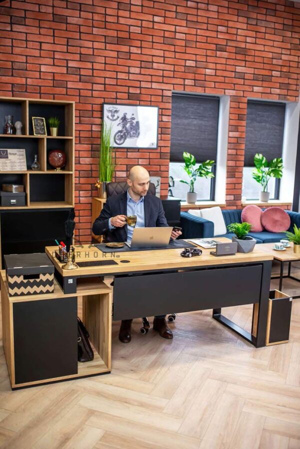 Nowoczesne biurko do gabinetu i domowego biura w stylu loft