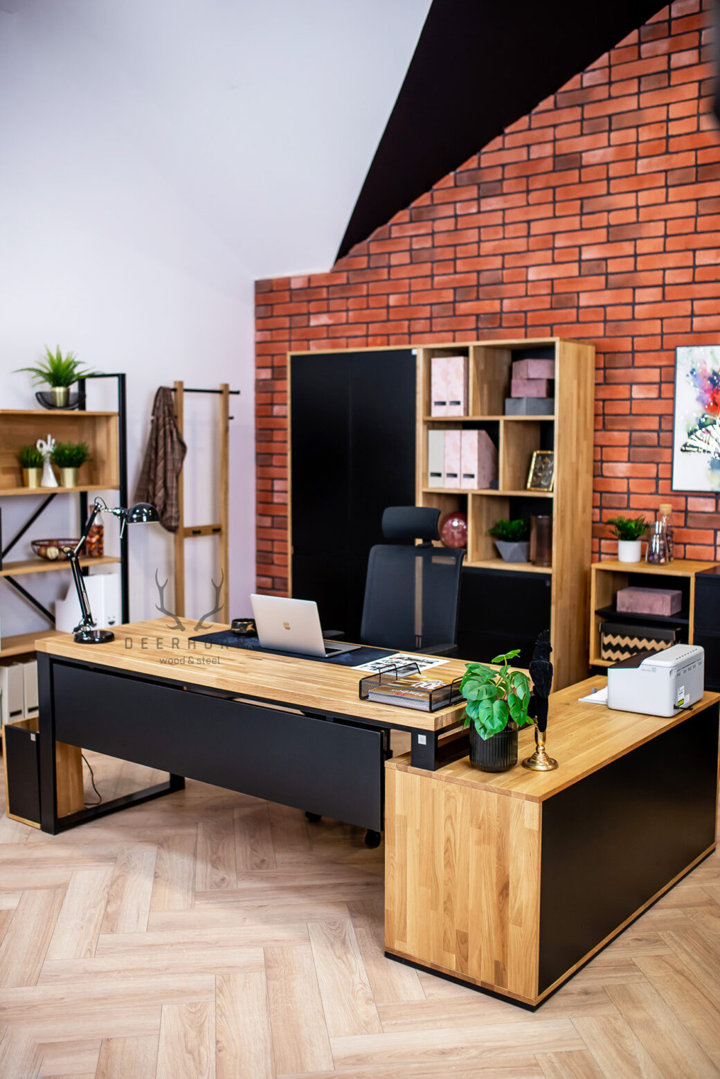 Biurko narożne drewniane długim dębowym blatem premium loft