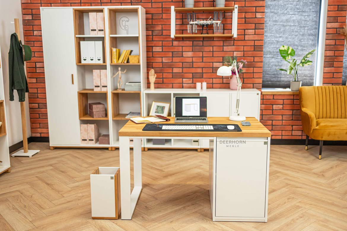 Schreibtisch mit Holzplatte, weißer Sockel
