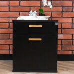 czarny kontenerek w stylu loft