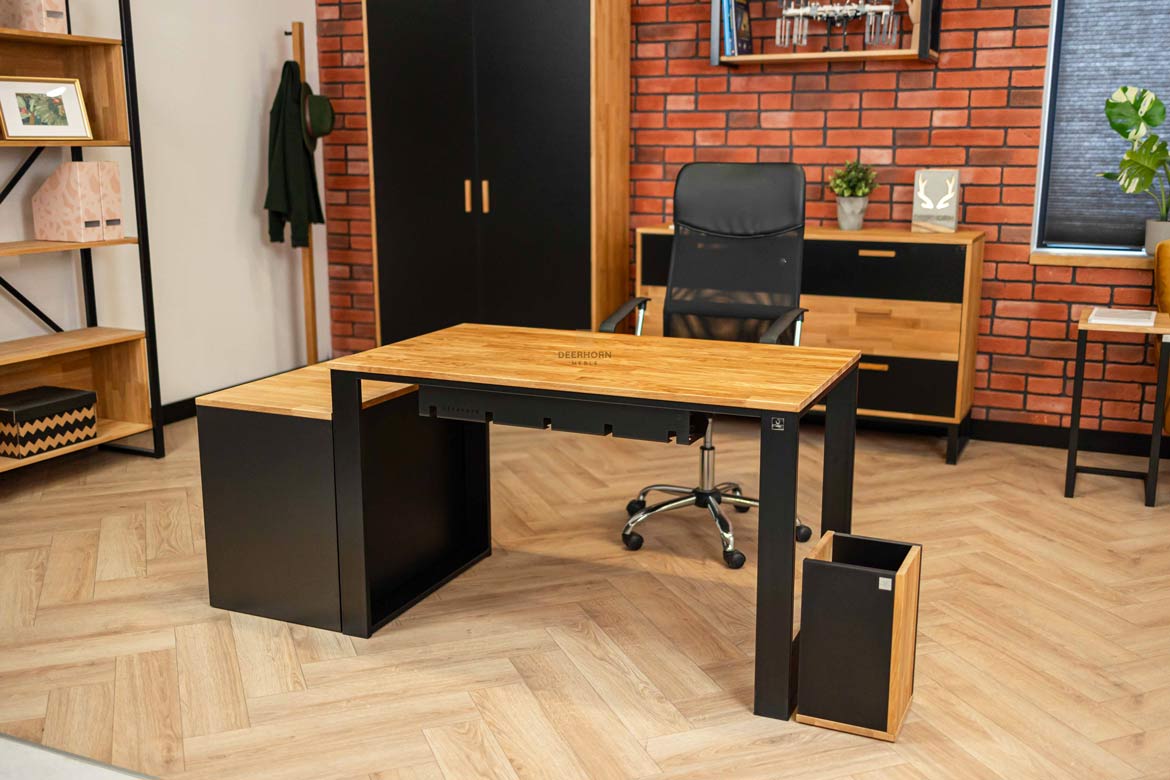 minimalistyczne biurko z funkcjonalnym kontenerkiem