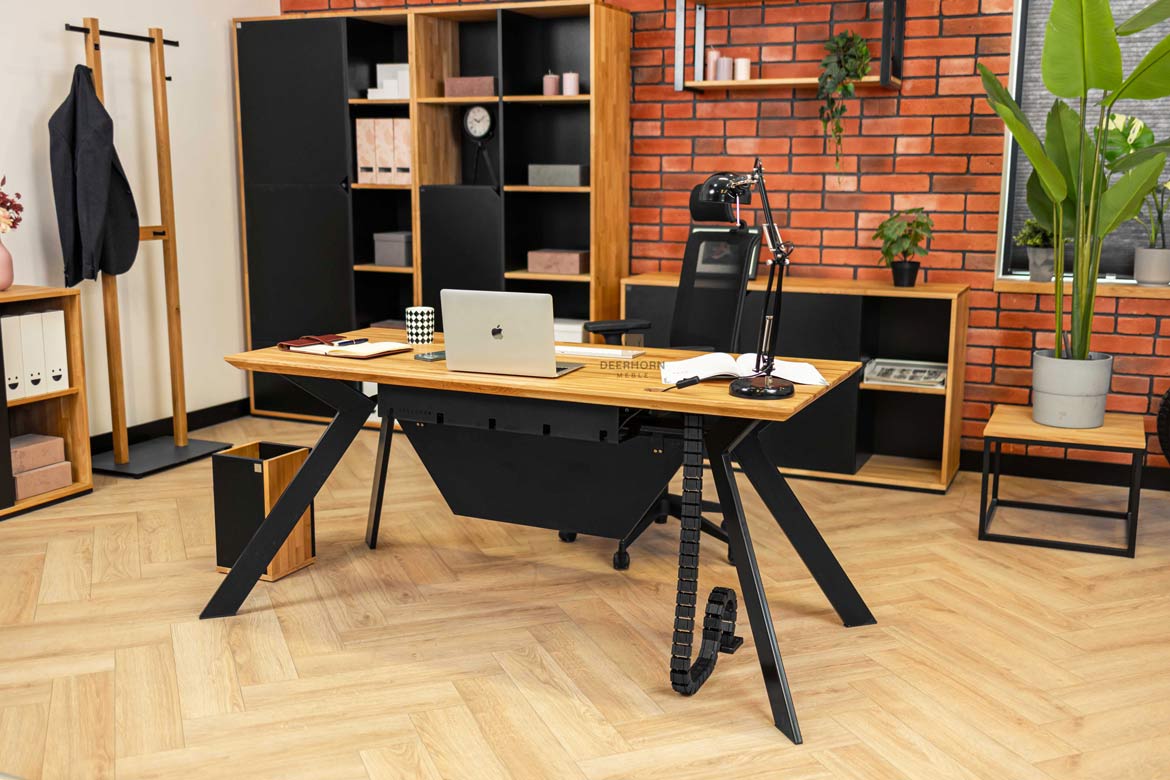biurko z organizerem na kable, przewody kablowe