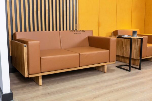 sofa do gabinetu w kolorze brązowym