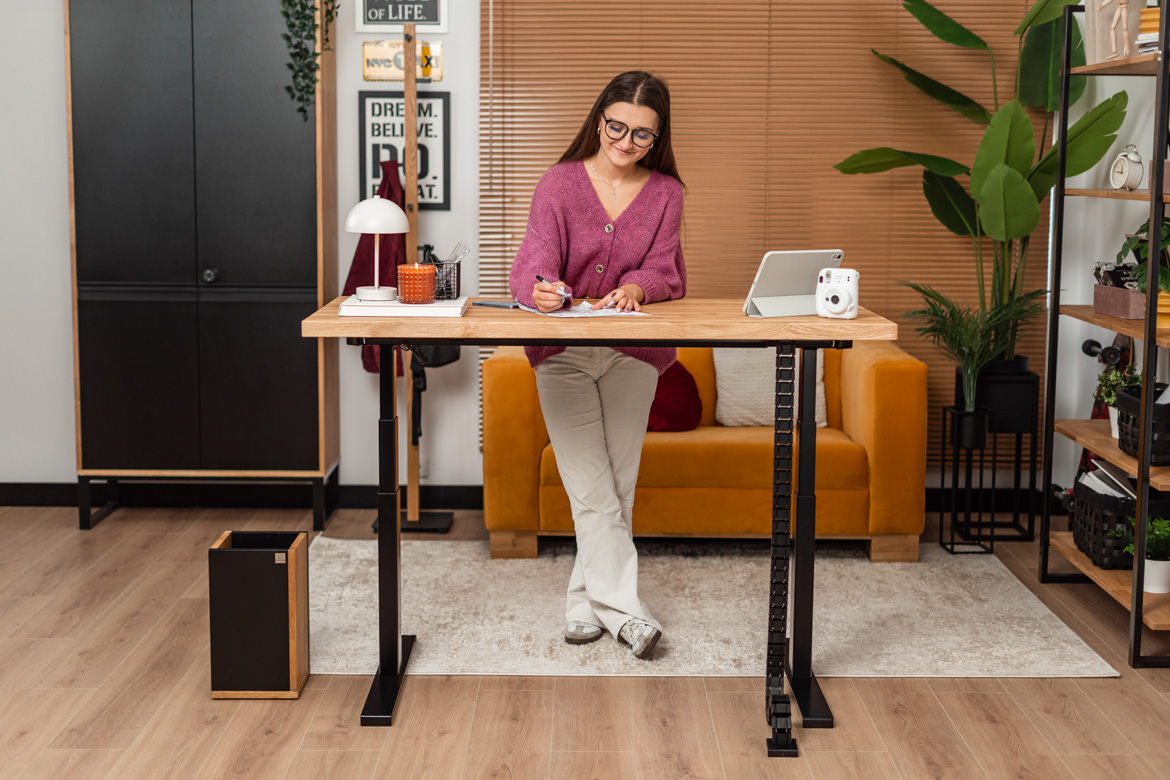 biurko-regulowane-debowe biurko regulowane dębowe