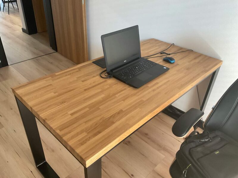 biurko drewniane biurowe