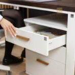 kontenerek pod biurko biały z szufladami