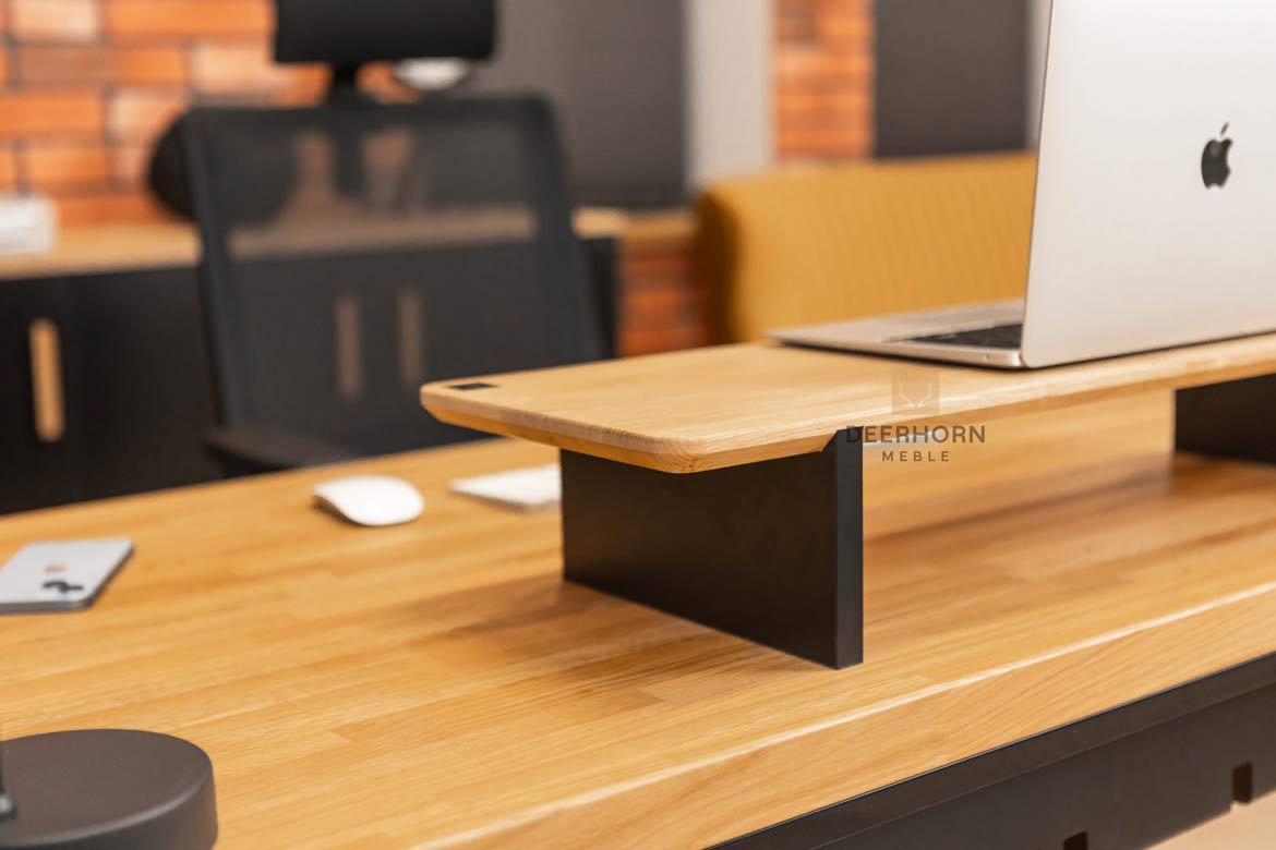 podstawka na biurko z drewna dębowego