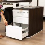 kontenerek zamykany z szufladami