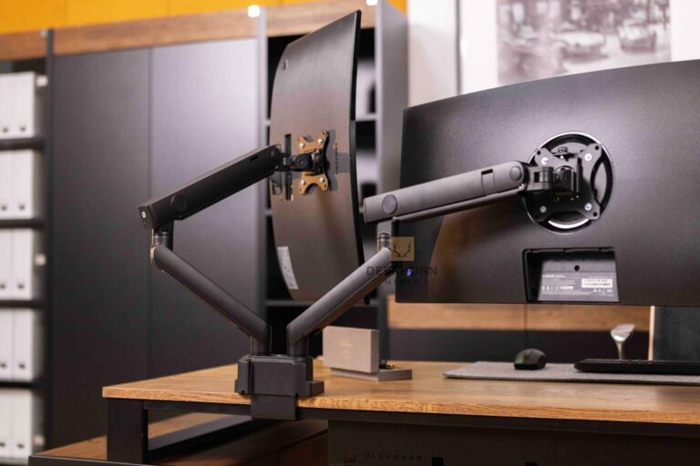 dwuramienny uchwyt do monitora