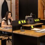 biurko do pracy zespołowej