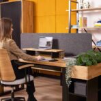 biurko z elementem soft PET