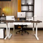 biurko regulowane do biura