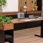 designerskie biurko z regulacją