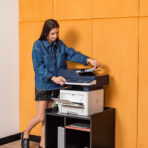 szafka z miejscem na drukarkę