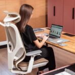 biurko–biurowe–corporate–fotelem-biurowym