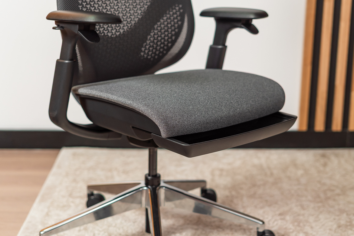 fotel-dla-pracownika-przy-pracy-ciaglej fotel do pracownika orzy pracy ciągłej