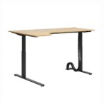 Biurko z regulacją wysokości, pamięcią ustawień i profilowanym blatem z drewna do pracy siedzącej i stojącej