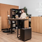 biurko z napędem elektrycznym