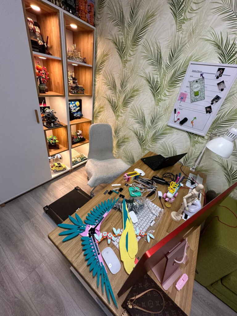 Biuro dla miłośniczki klocków lego