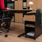 kontenerek z jedną szufladą do małych przestrzeni