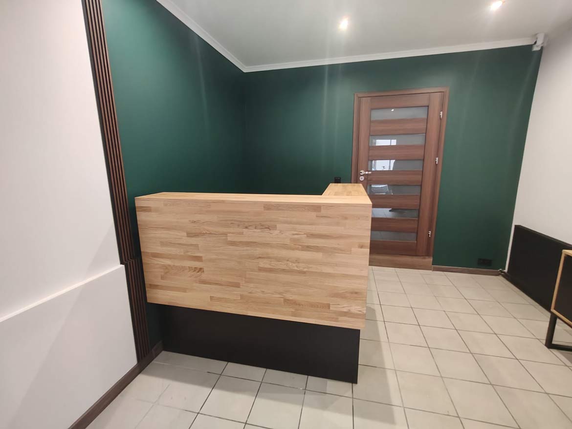 Lada recepcyjna dla kancelarii adwokackiej w Żorach koło Rybnika