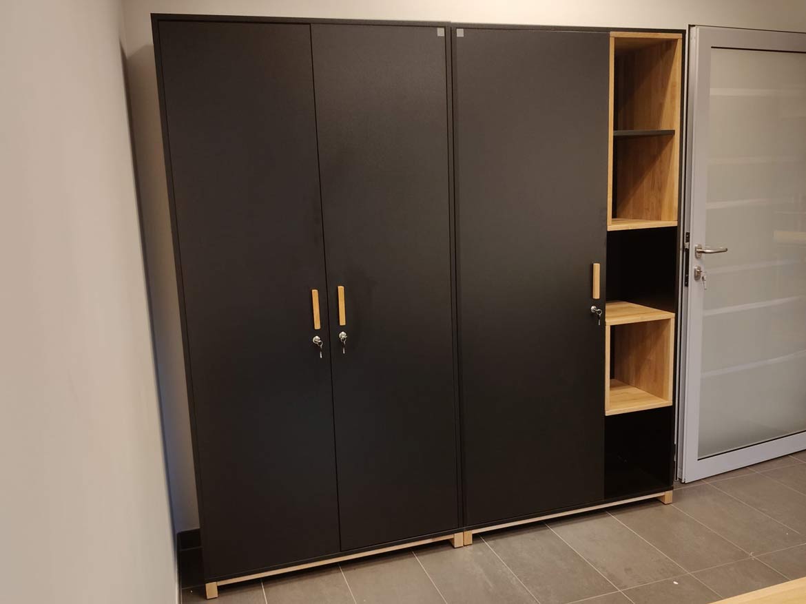 Meble do biura kancelarii adwokackiej w Krakowie