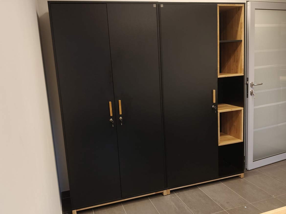 Meble do biura kancelarii adwokackiej w Krakowie