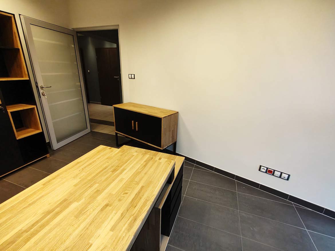 Meble do biura kancelarii adwokackiej w Krakowie